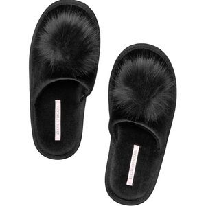 Victoria Secret Pompom Slipper (Medium)